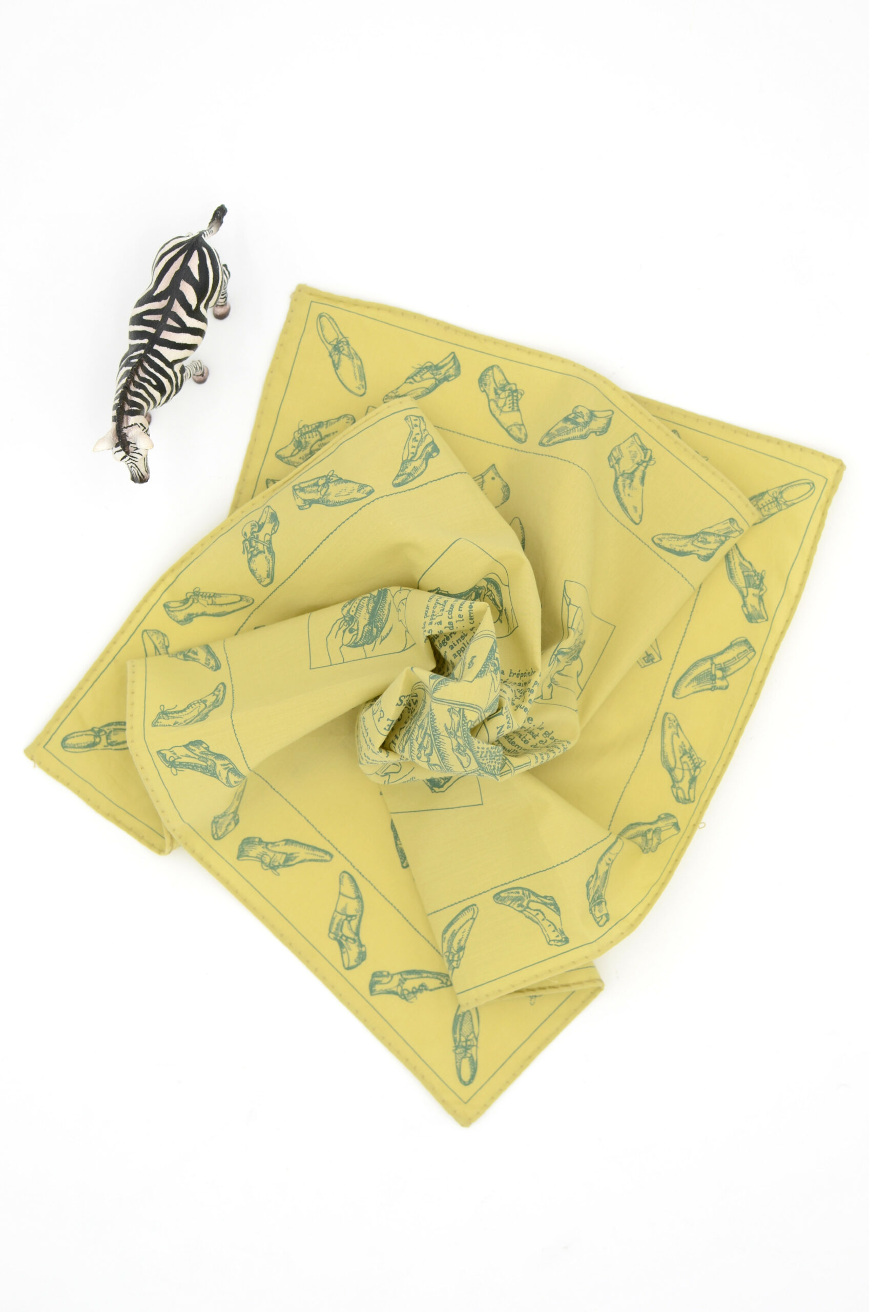 John Lobb pocket square - AuDroleDeZebre.fr