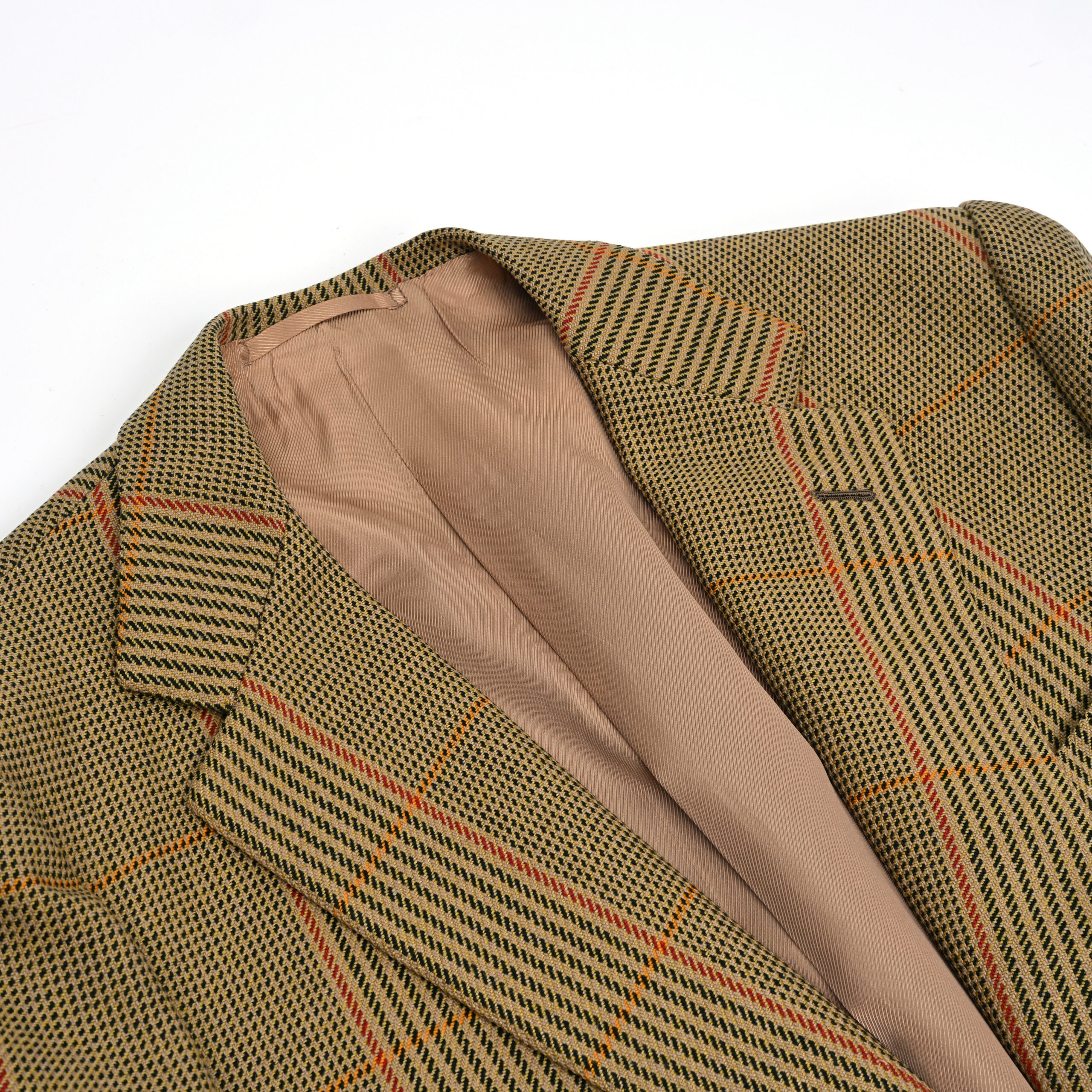 Bespoke "three-roll-two" jacket - AuDroleDeZebre.fr